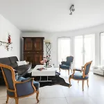 Indiana Apartment 2